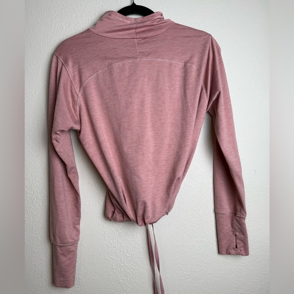 Apana Women Size Small pink athletic drawstring cropped 1/4 zip shirt - Picture 6 of 6